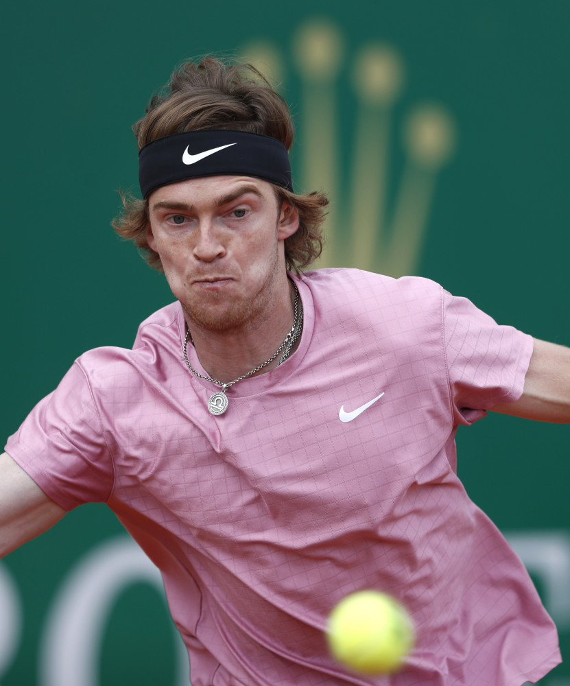 现了超越年 现了超越年