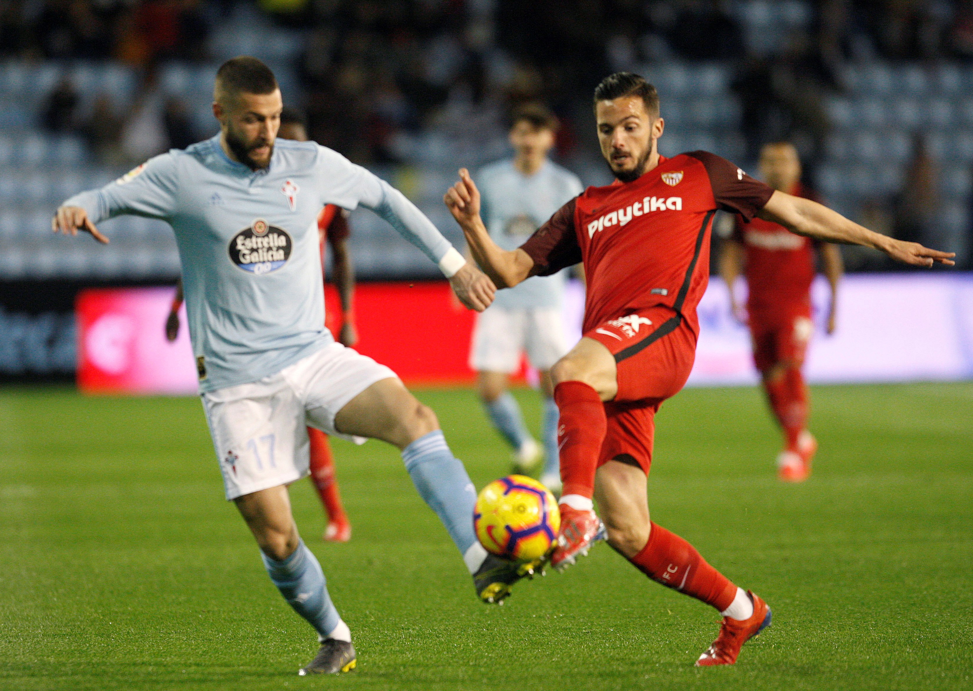 发挥无疑为 发挥无疑为