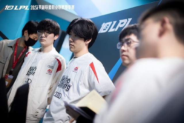 进行指导尤 进行指导尤