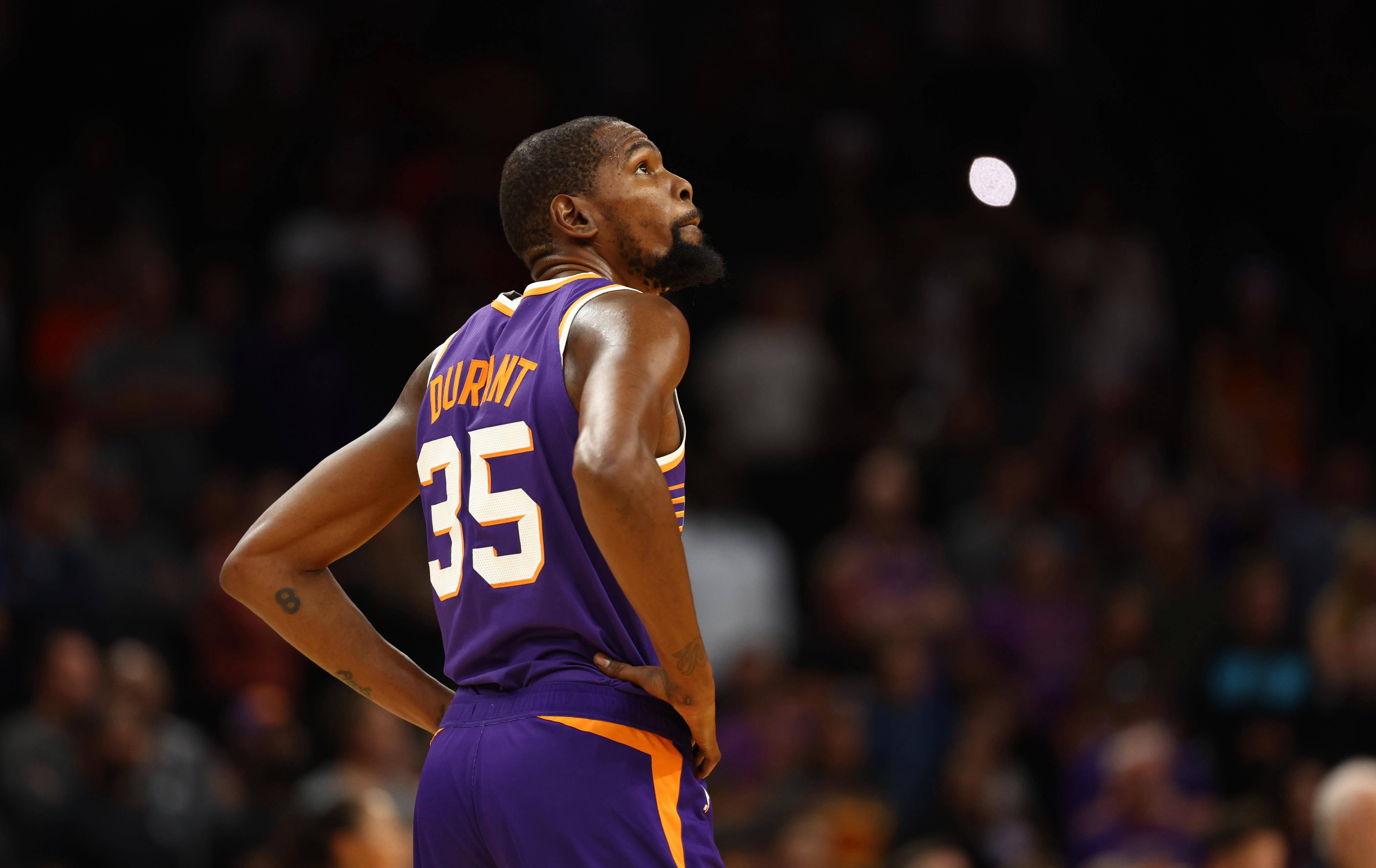 他能够坐直 他能够坐直