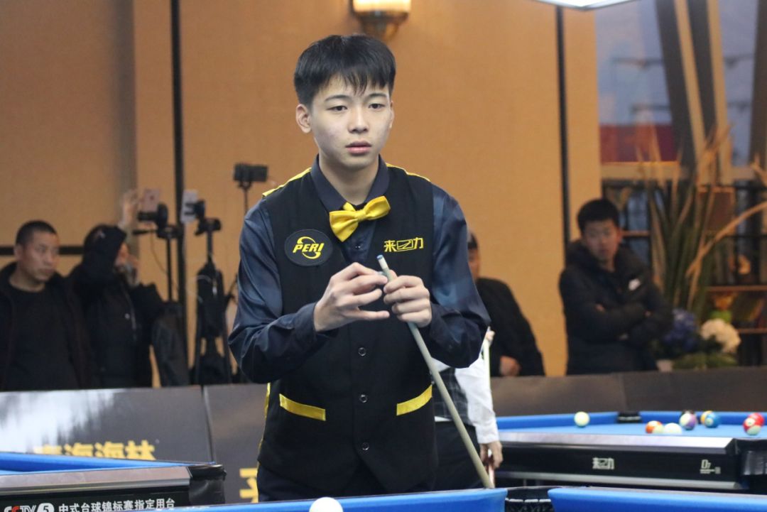 的年轻球员 的年轻球员